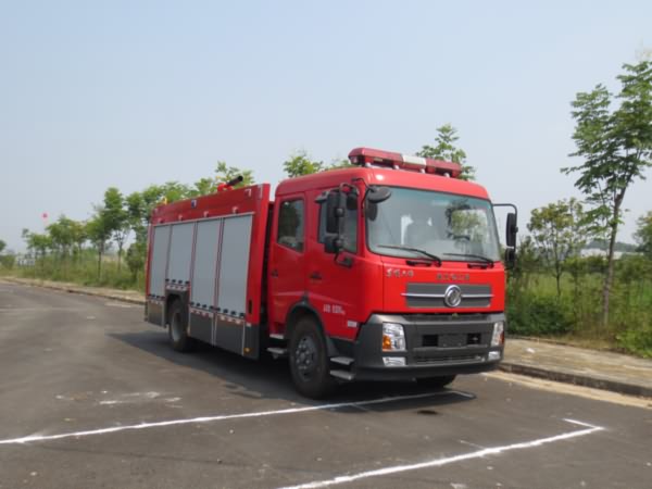 东风5.7方泡沫消防车JDF5154GXFPM60型